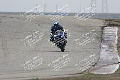 media/Nov-29-2025-TrackDaz (Sat) [[10ae2d9bce]]/B Group/Session 3 (Outside Grapevine)/